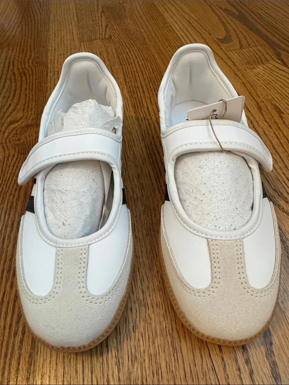 BRAND NEW UNWORN Adidas Women’s Samba Jane 3 White Black Velcro Sneakers